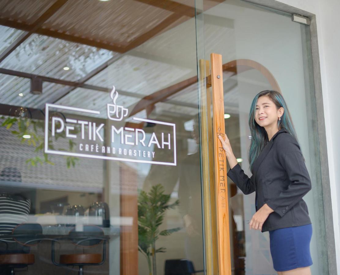 Petik Merah Homestay Pakualaman Extérieur photo