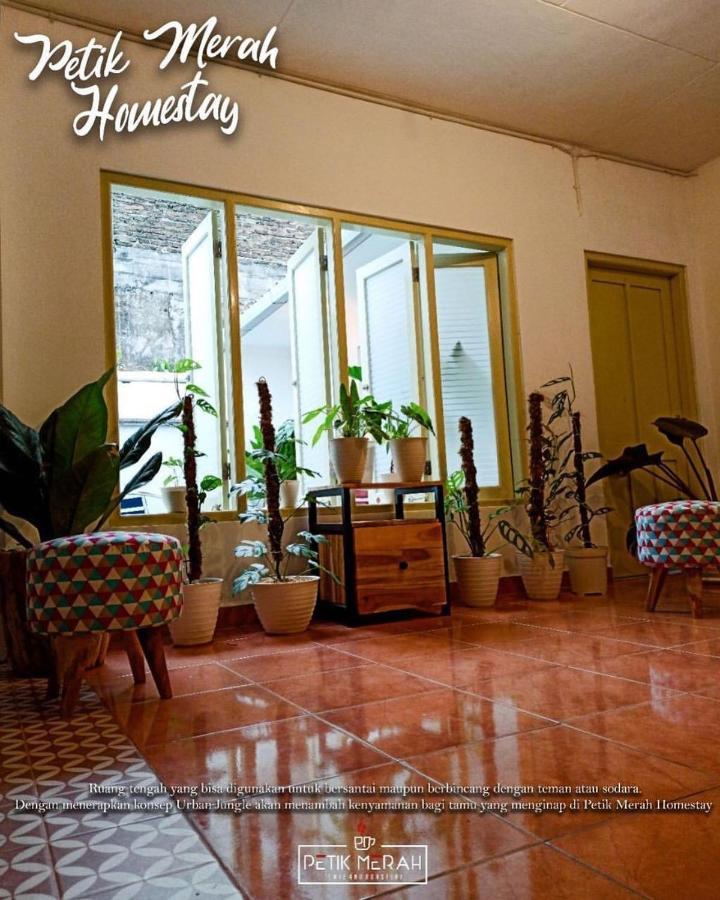 Petik Merah Homestay Pakualaman Extérieur photo