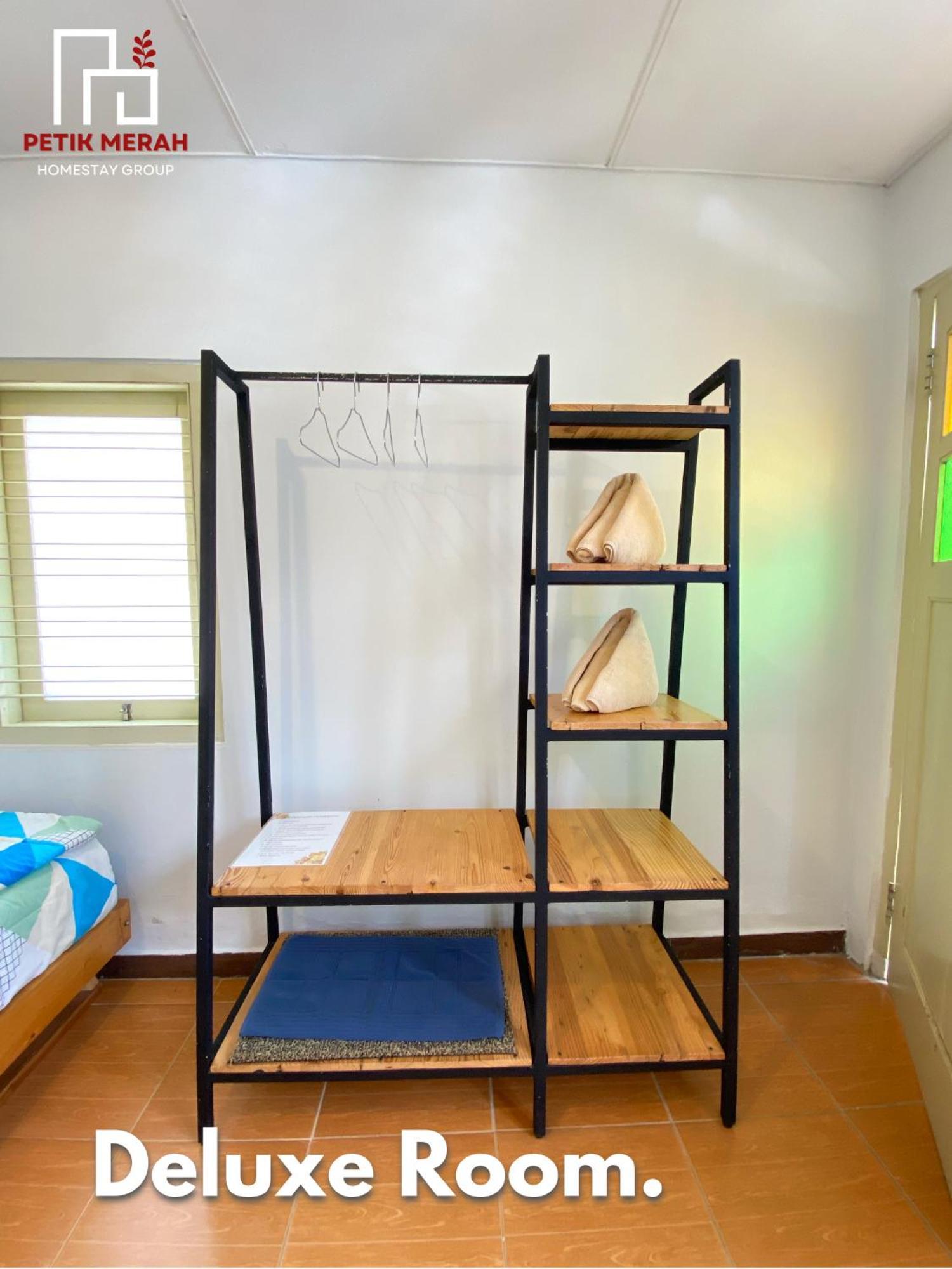 Petik Merah Homestay Pakualaman Extérieur photo